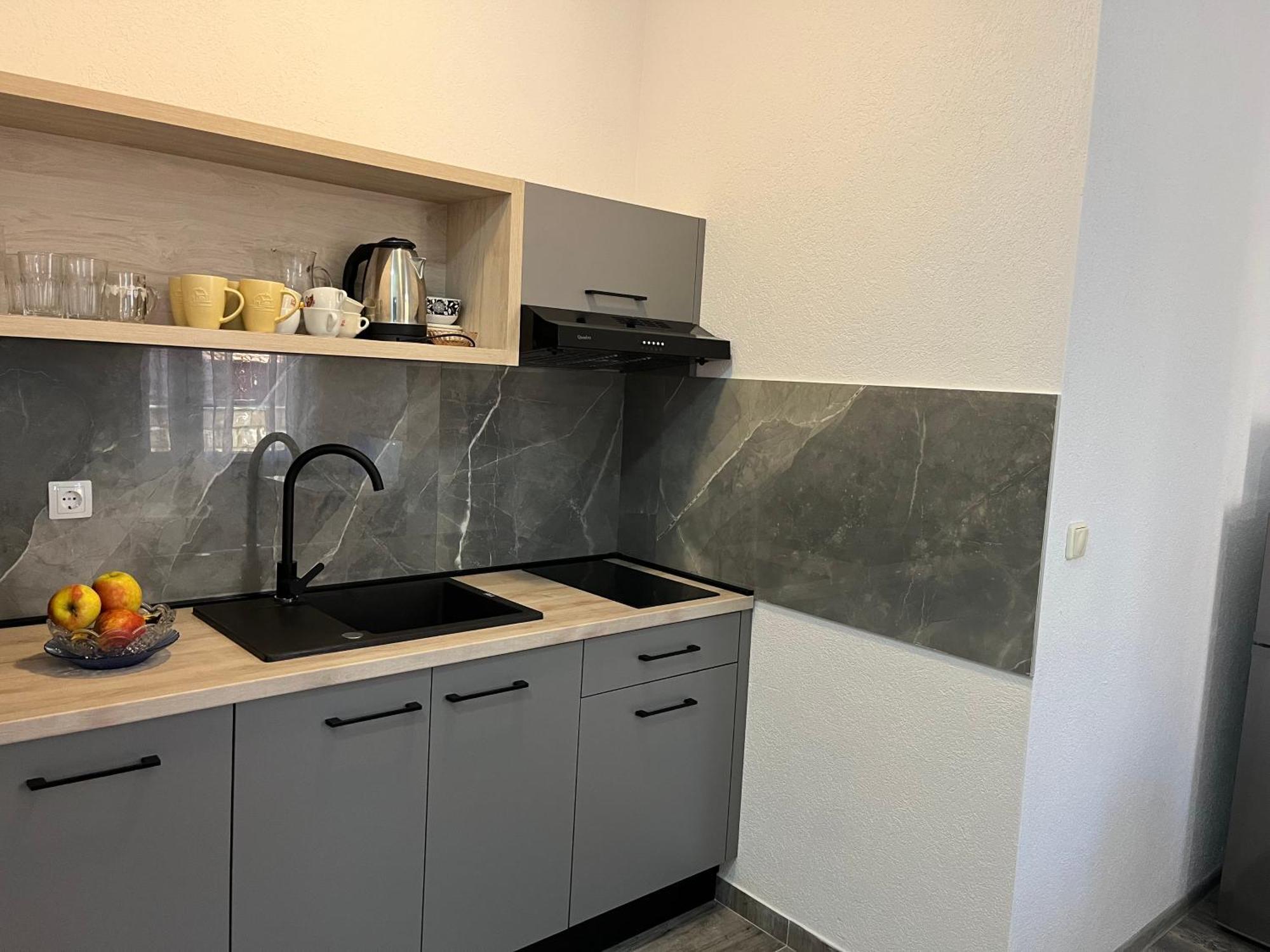 Apartment Makarska M&I, Free Private Parking Eksteriør bilde