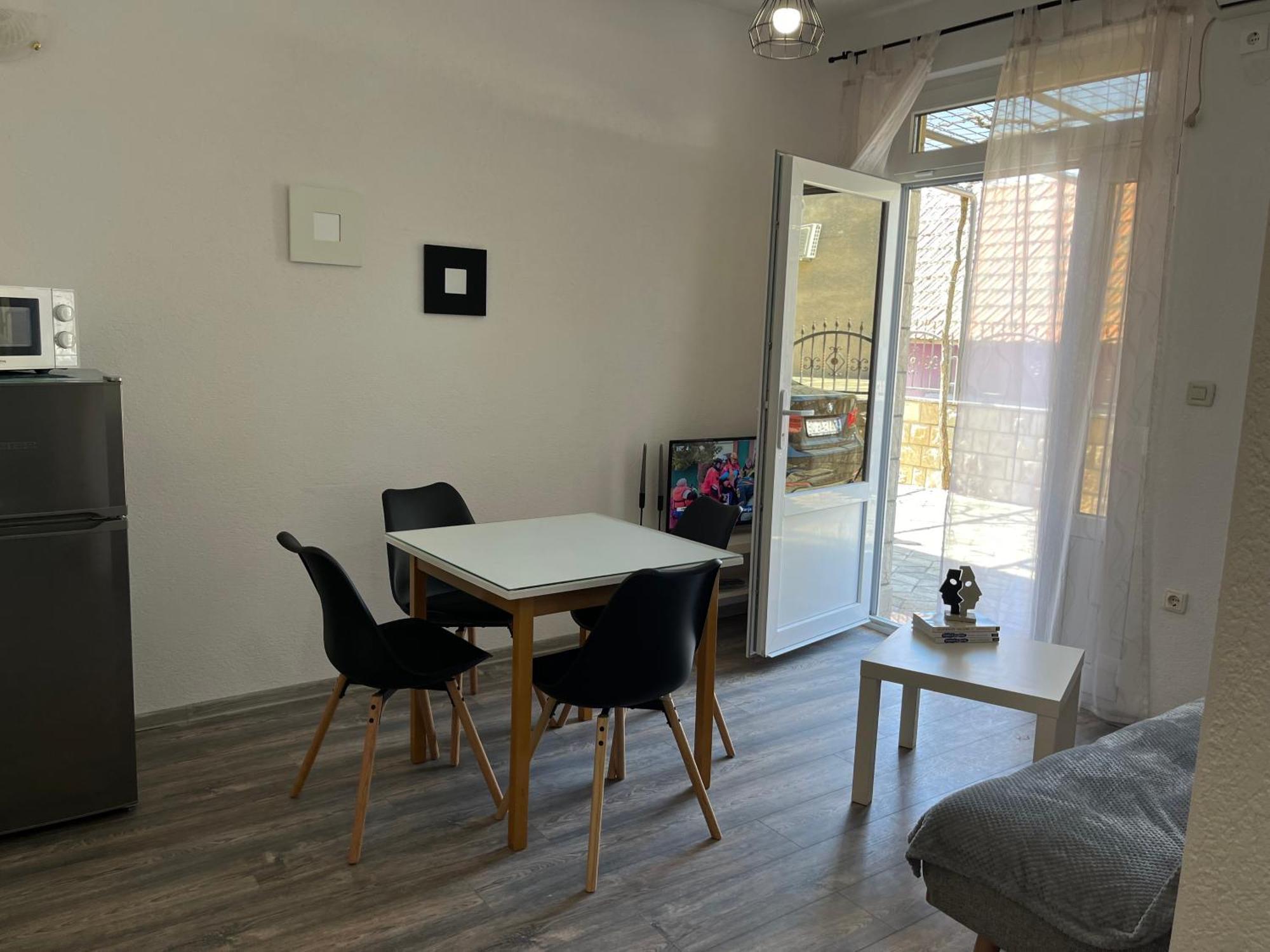 Apartment Makarska M&I, Free Private Parking Eksteriør bilde