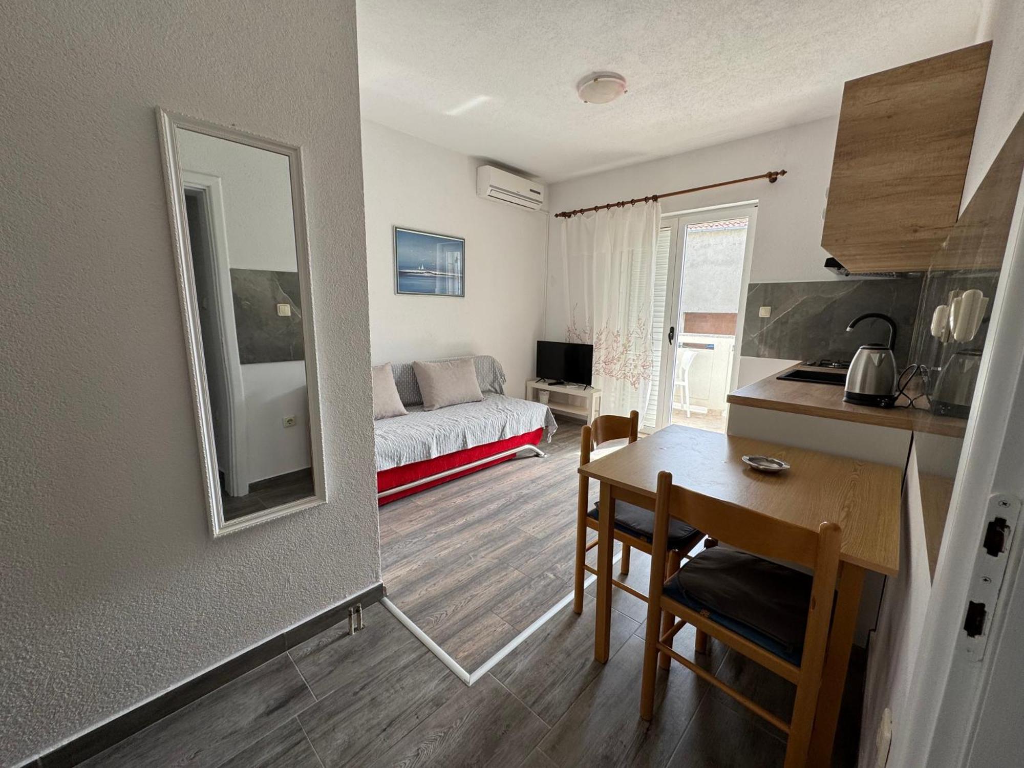Apartment Makarska M&I, Free Private Parking Eksteriør bilde
