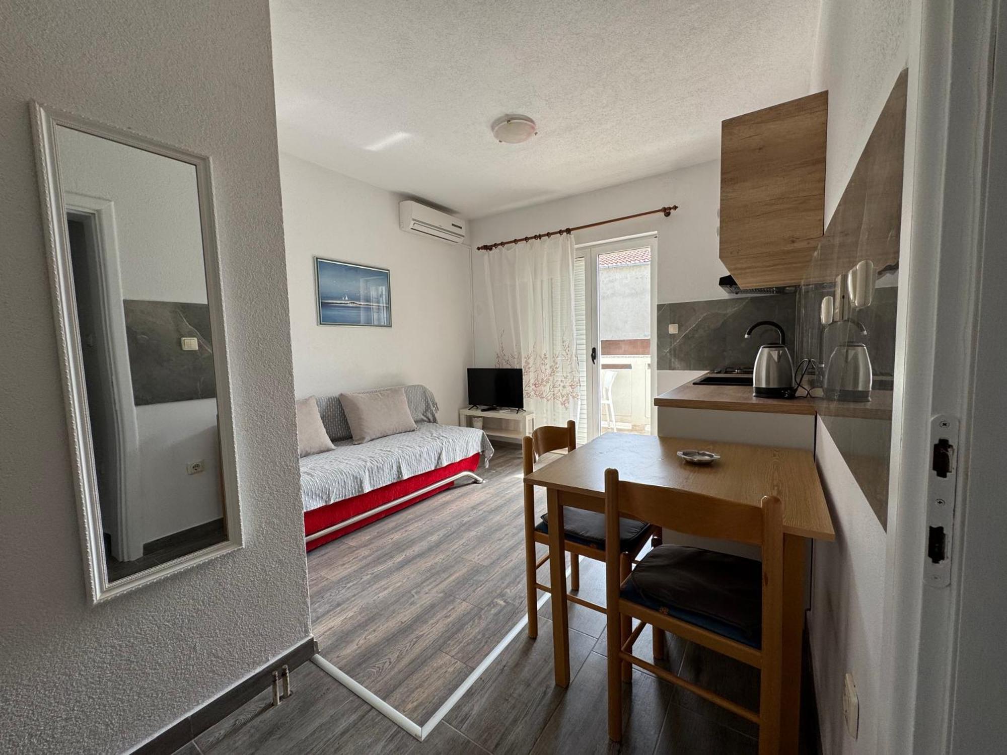 Apartment Makarska M&I, Free Private Parking Eksteriør bilde