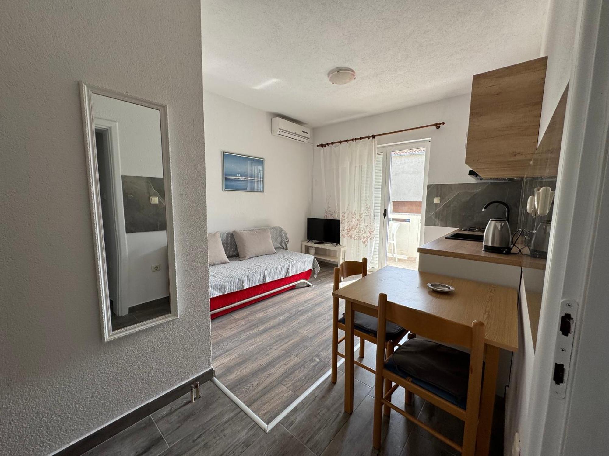 Apartment Makarska M&I, Free Private Parking Eksteriør bilde